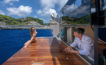 04-gallery-interno-fourth-cabin-04-yacht-navetta66