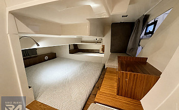 14-forward-cabin