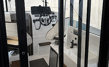 07-sliding-door
