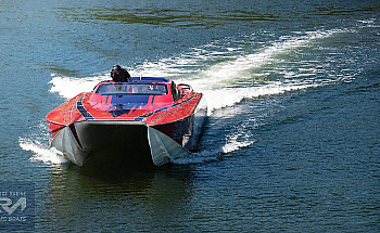 06-exterior-front-running