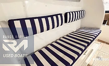 07-saloon-sofa