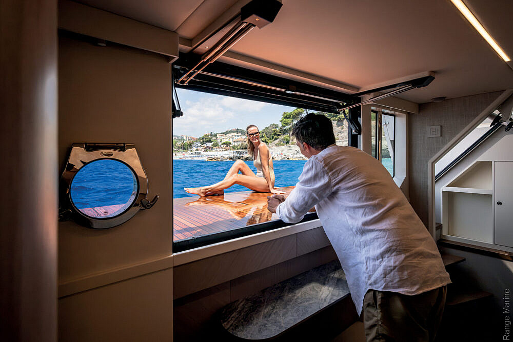 07-gallery-interni-yacht-navetta66-12-1000x667