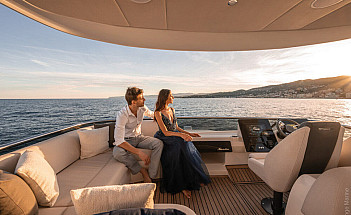 03-gallery-esterni-yacht-navetta58-16-1000x667