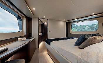 04-gallery-interno-suite-armatoriale-02-yacht-navetta58