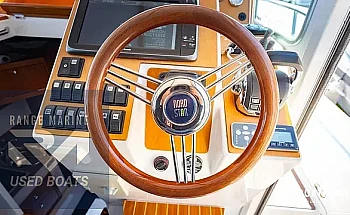 12-steering-wheel