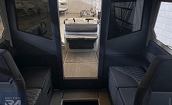 09-cabin-entry