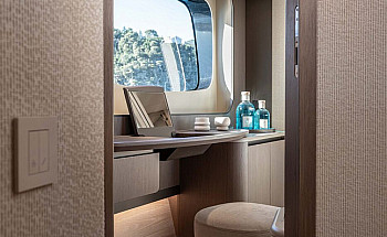 07-gallery-interni-yacht-navetta58-10-934x1400 (1)