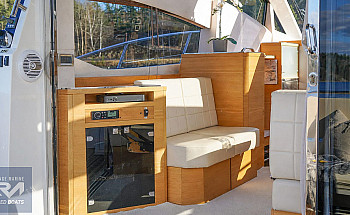 21-aft-galley