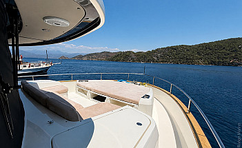 Absolute Navetta 48