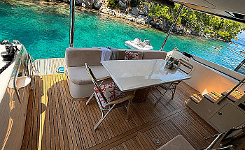 Absolute Navetta 48