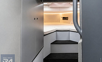 13-forward-cabin
