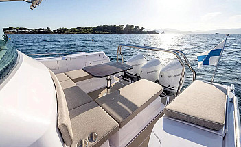 45-XC-CROSS-CABIN_10