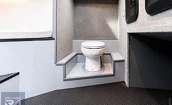 16-head-compartment